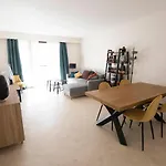 Beautiful Apt With Balcony Near Canal De L\'Ourcq